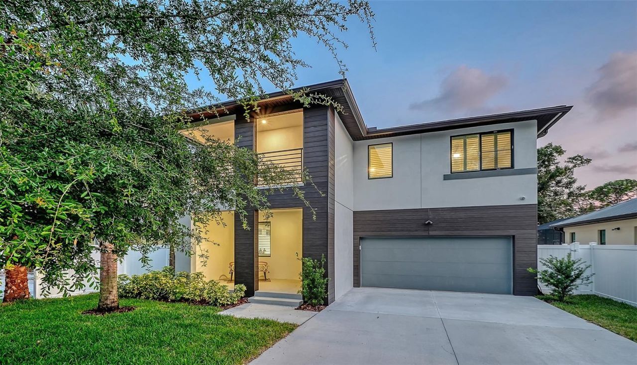 2554 Floyd Street, Sarasota, FL 34239 Photo