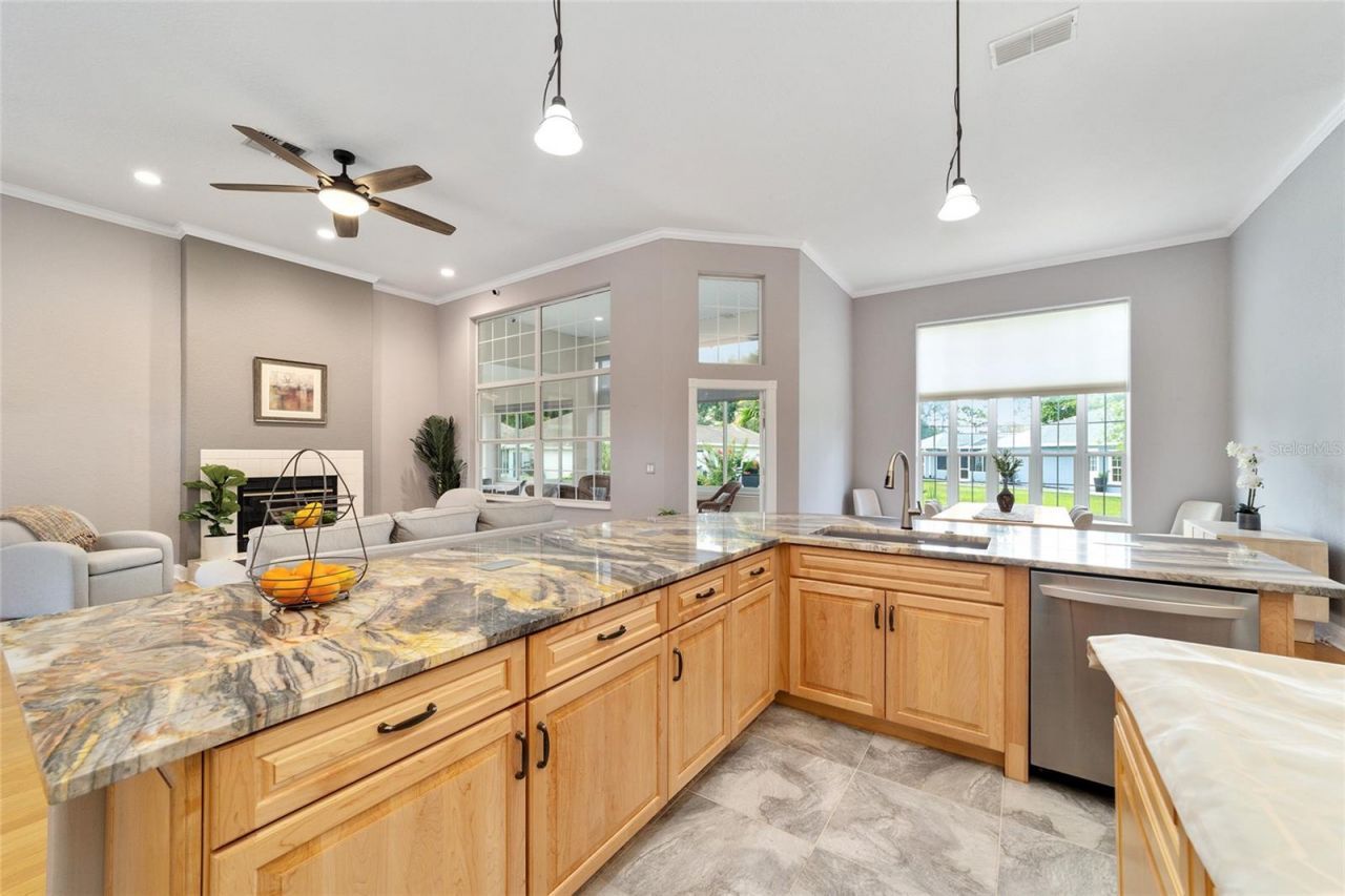 6577 SW 111th Loop, Ocala, FL 34476 Photo