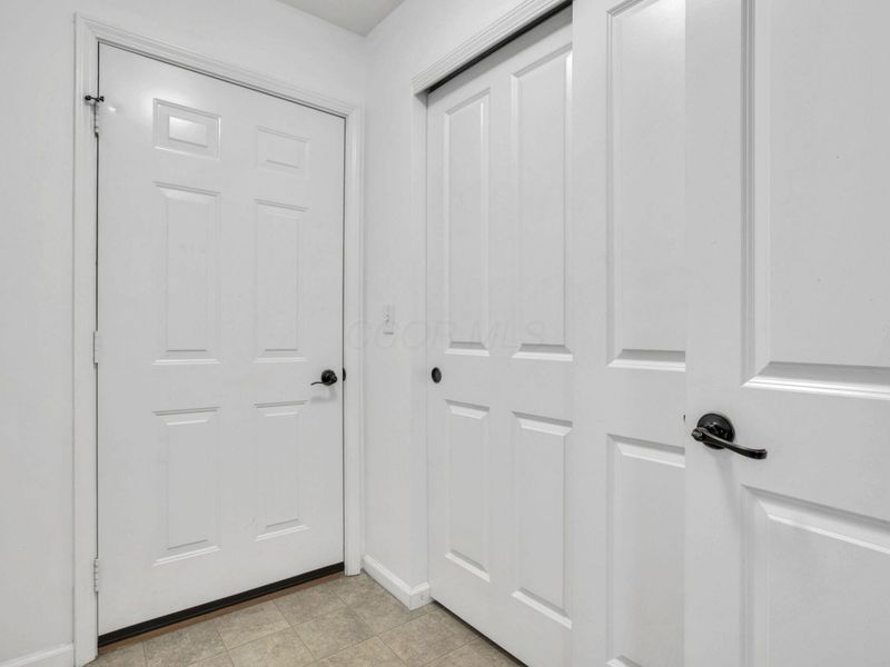 120 Gifford Road, Columbus, OH 43235 Photo 13
