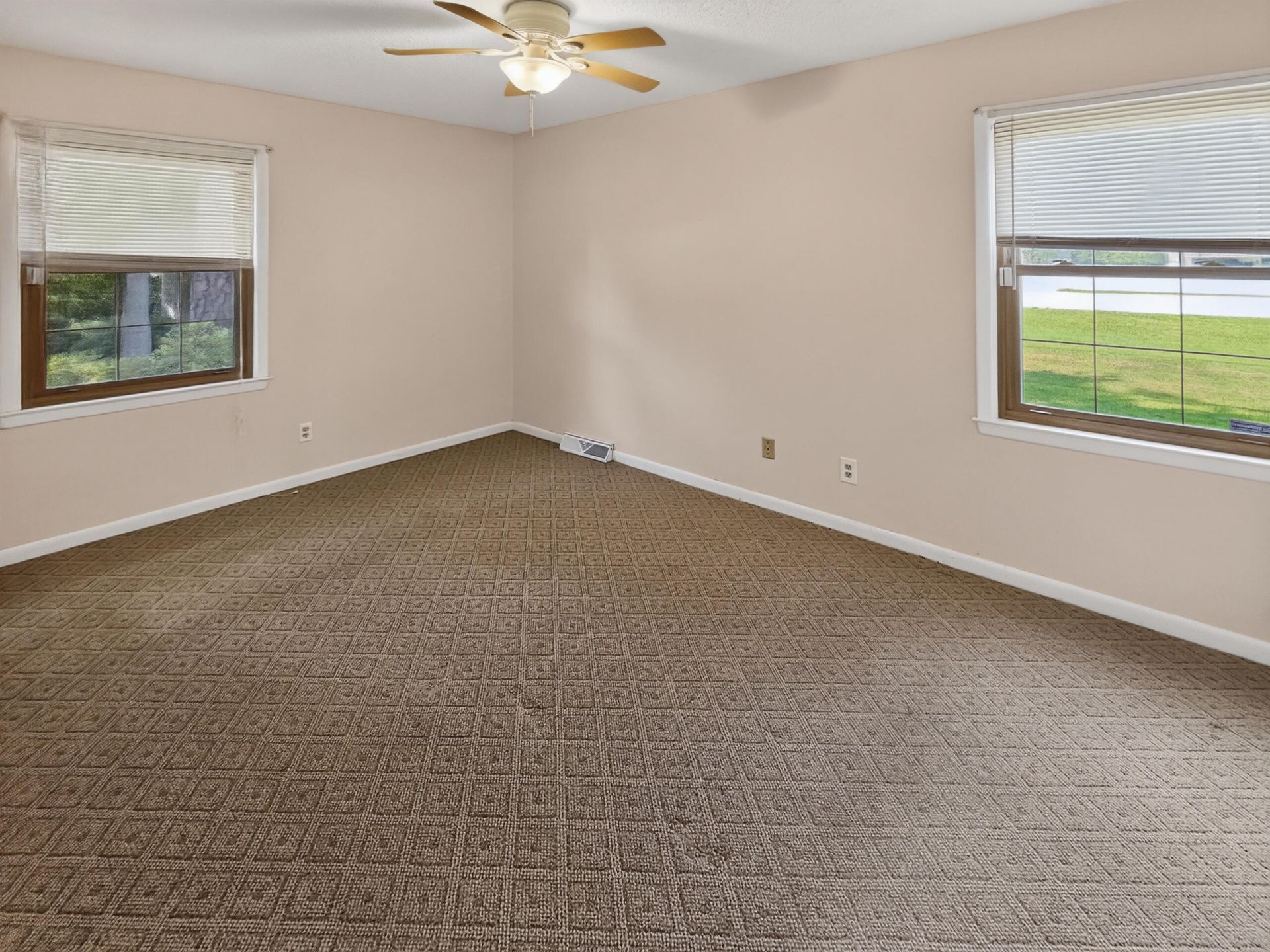 101 Beacon Hill Lane Photo 19