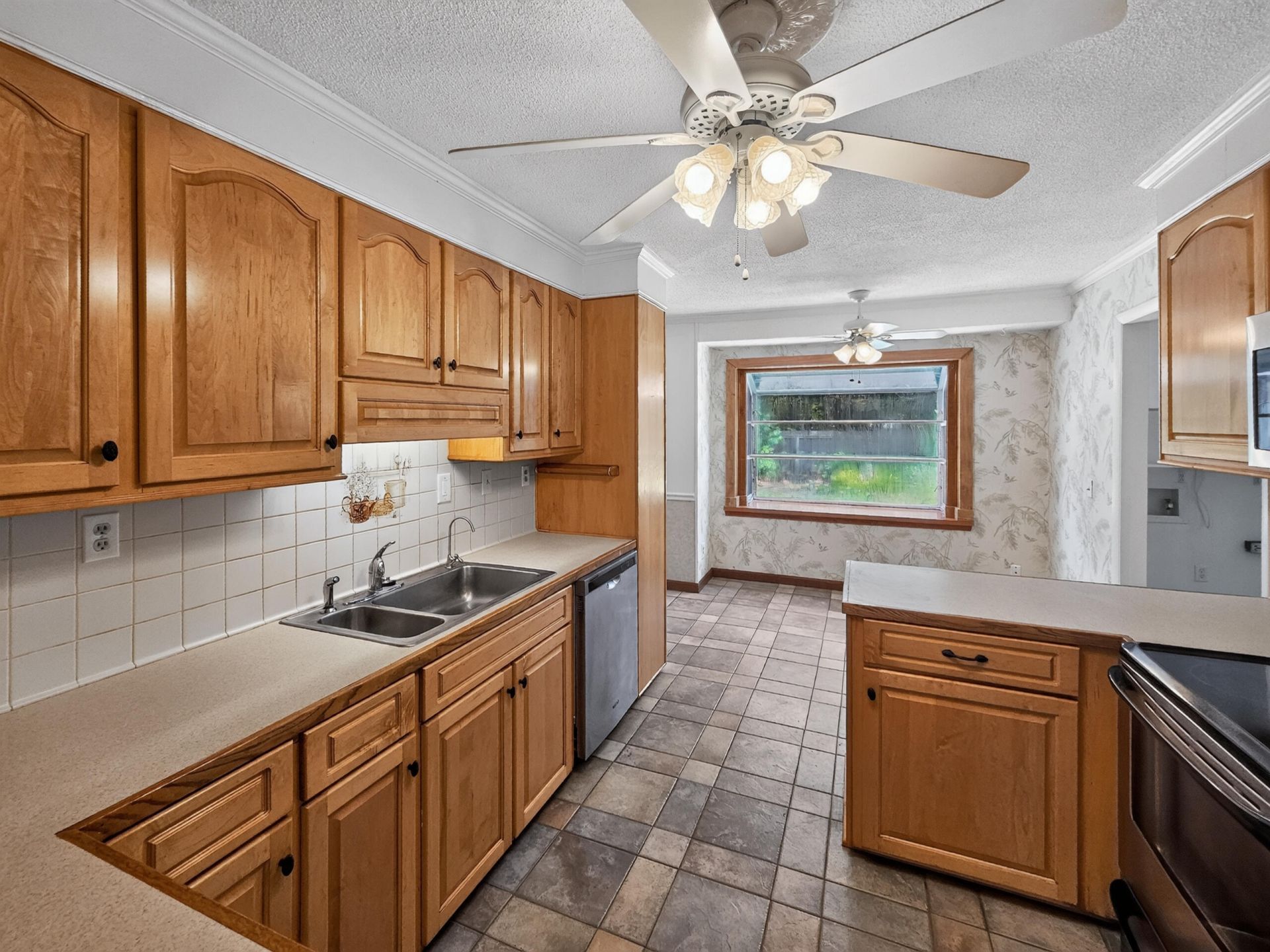 101 Beacon Hill Lane Photo 9