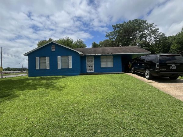 3867 W VALLEY ST, Memphis, TN 38109