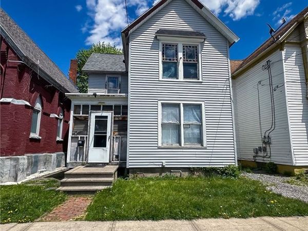 736 Roberts Street , Utica, NY 13502