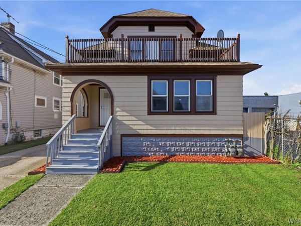 19 Martha Avenue , Buffalo, NY 14215
