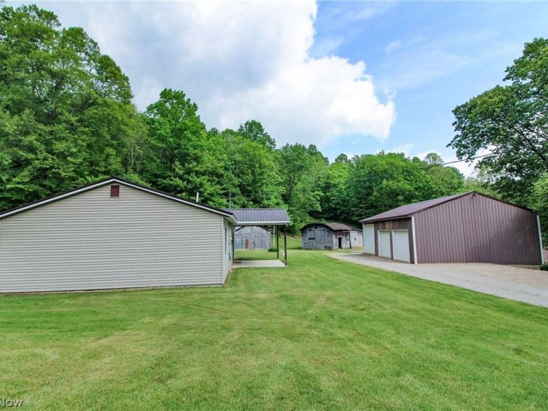10195 Goosecreek Road, Roseville, OH 43777 Photo 2