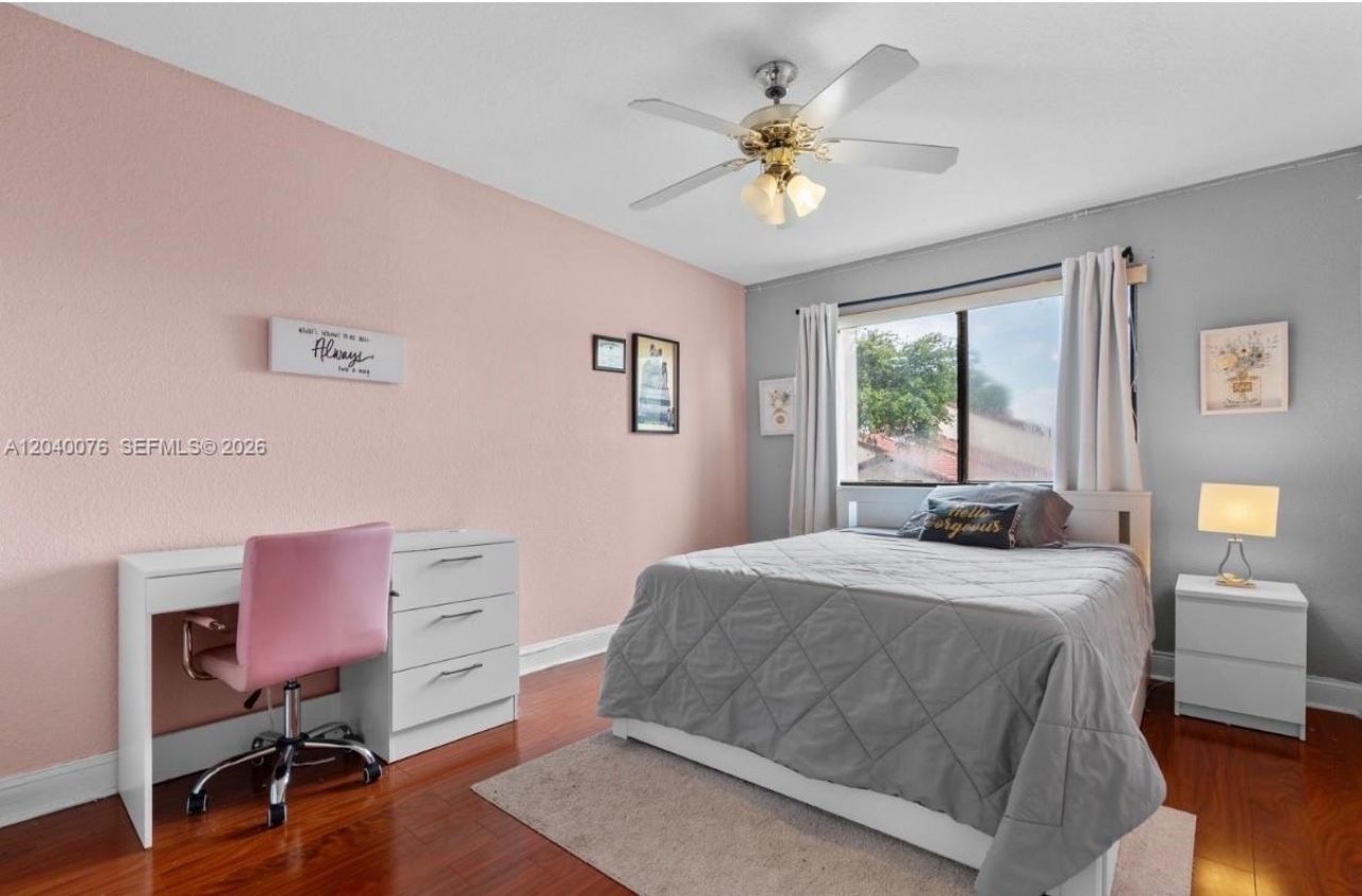 3539 W Inverrary Blvd W, Lauderhill, FL 33319 Photo