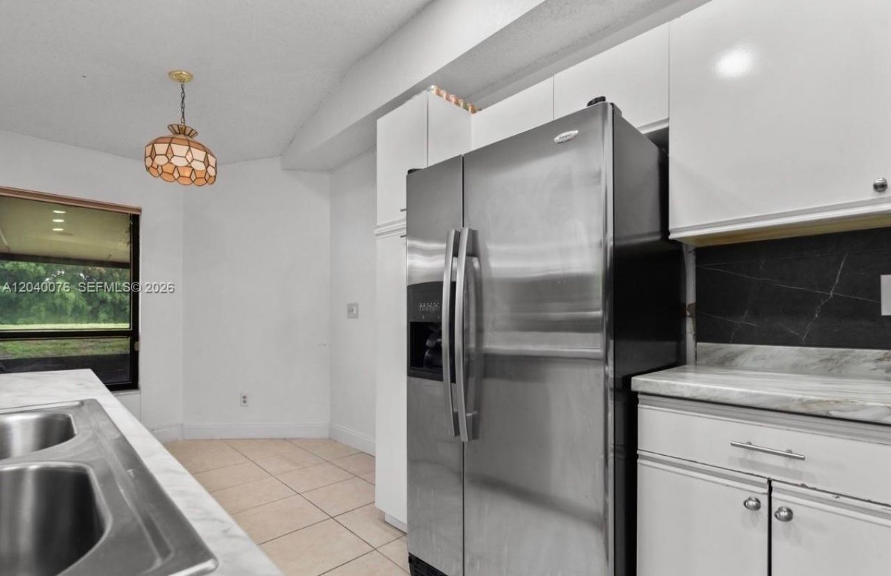 3539 W Inverrary Blvd W, Lauderhill, FL 33319 Photo