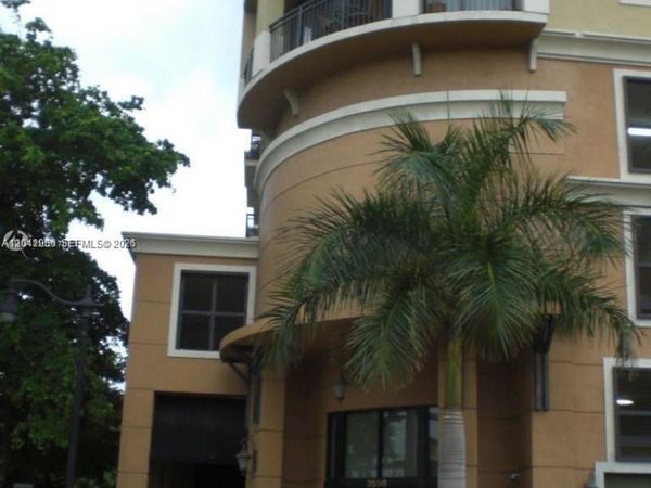 3590 CORAL WAY , Unit 902, Miami, FL 33145