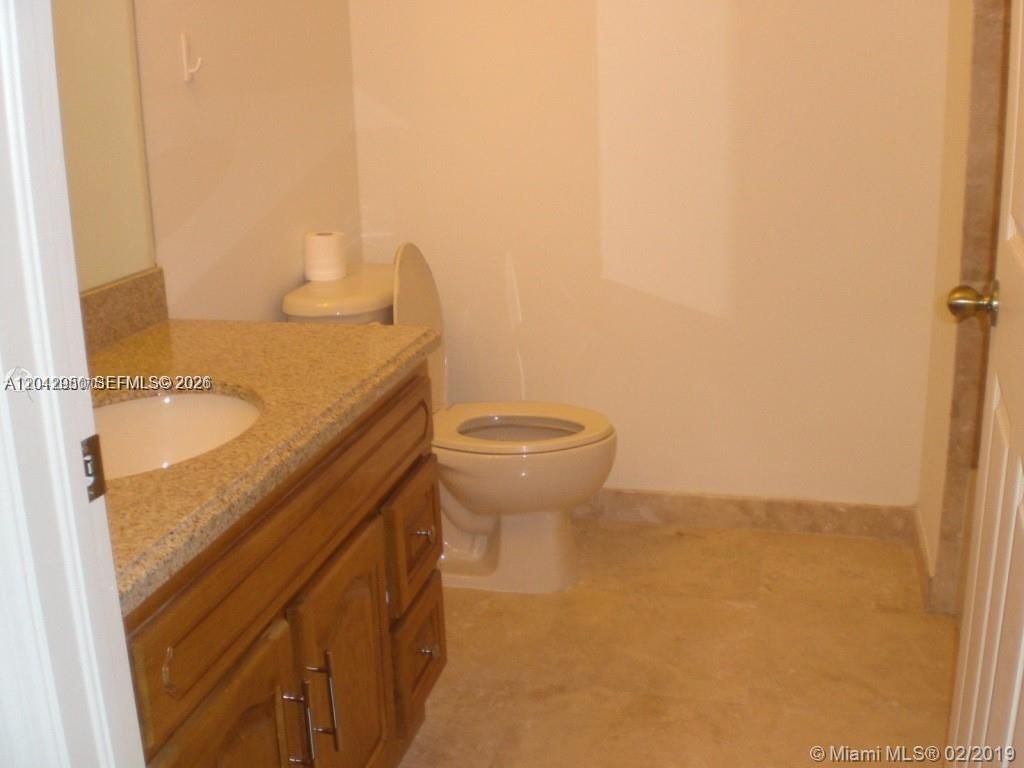 3590 Coral Way, Unit 902, Miami, FL 33145 Photo