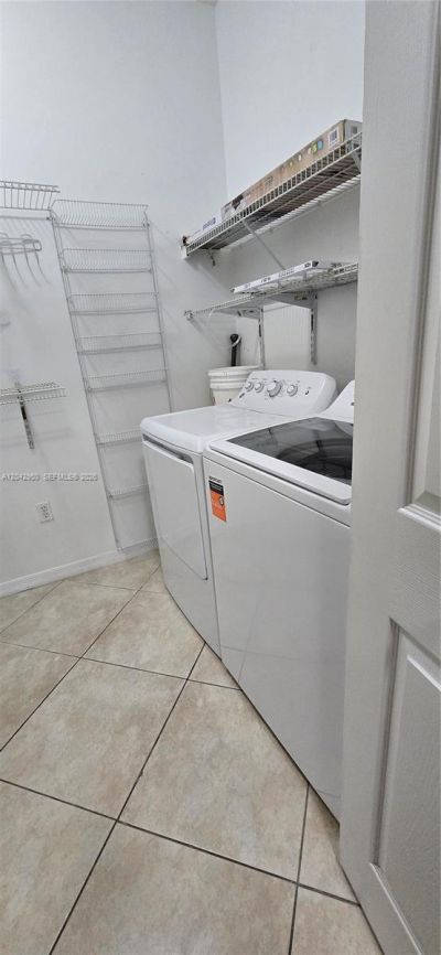 3590 Coral Way, Unit 902, Miami, FL 33145 Photo