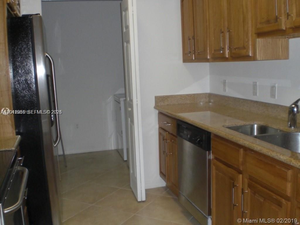 3590 Coral Way, Unit 902, Miami, FL 33145 Photo