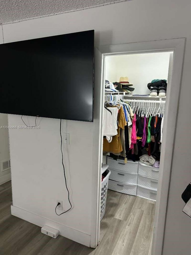 6125 W 20th Ave , Unit 312, Hialeah, FL 33012 Photo