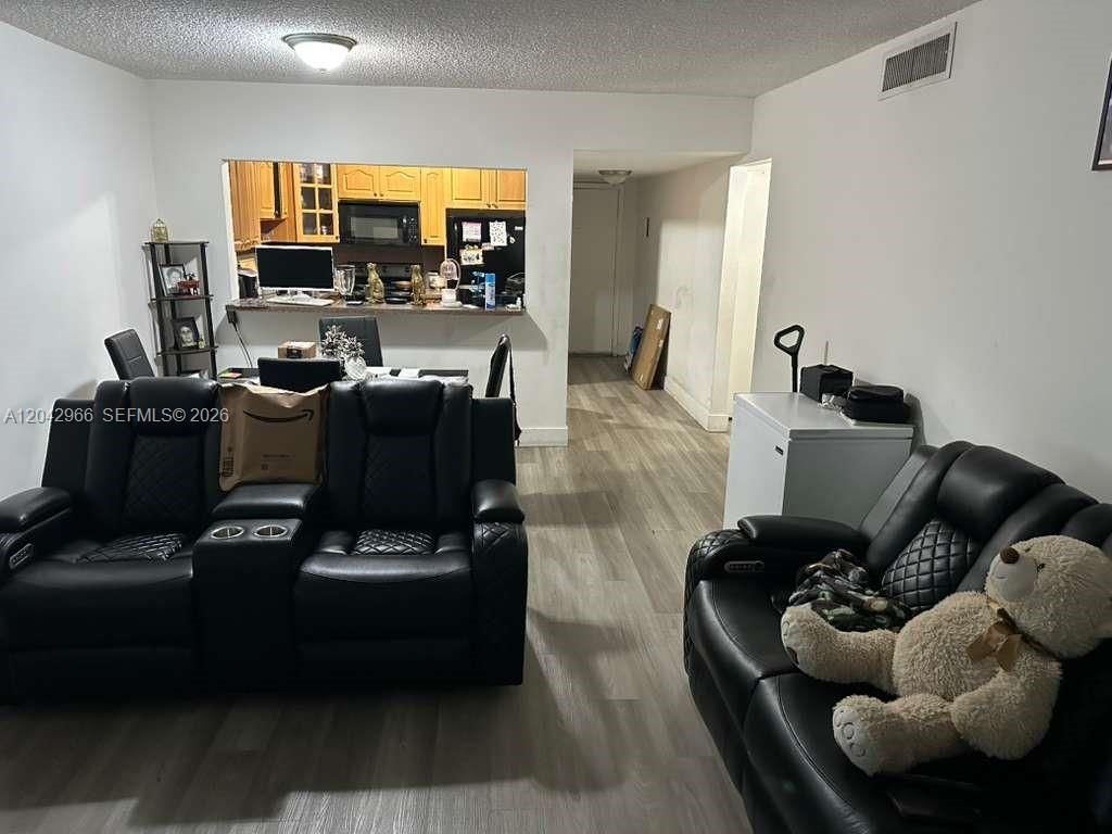 6125 W 20th Ave , Unit 312, Hialeah, FL 33012 Photo