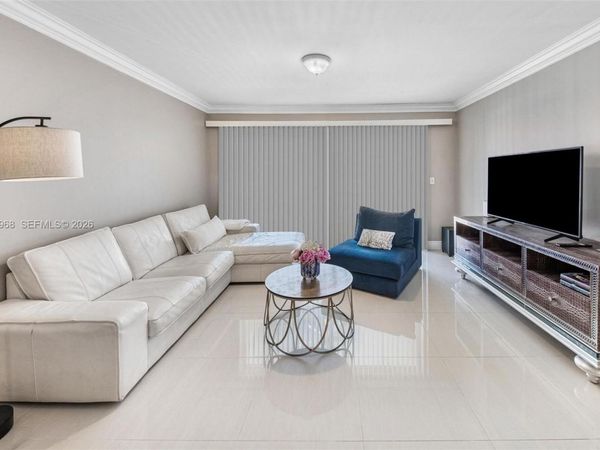 2097 S Ocean Dr, Unit 411, Hallandale Beach, FL 33009