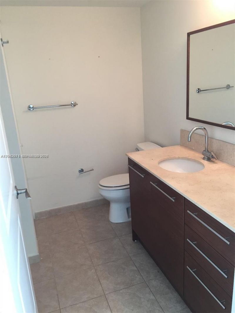2681 N Flamingo Rd , Unit 2101S, Sunrise, FL 33323 Photo