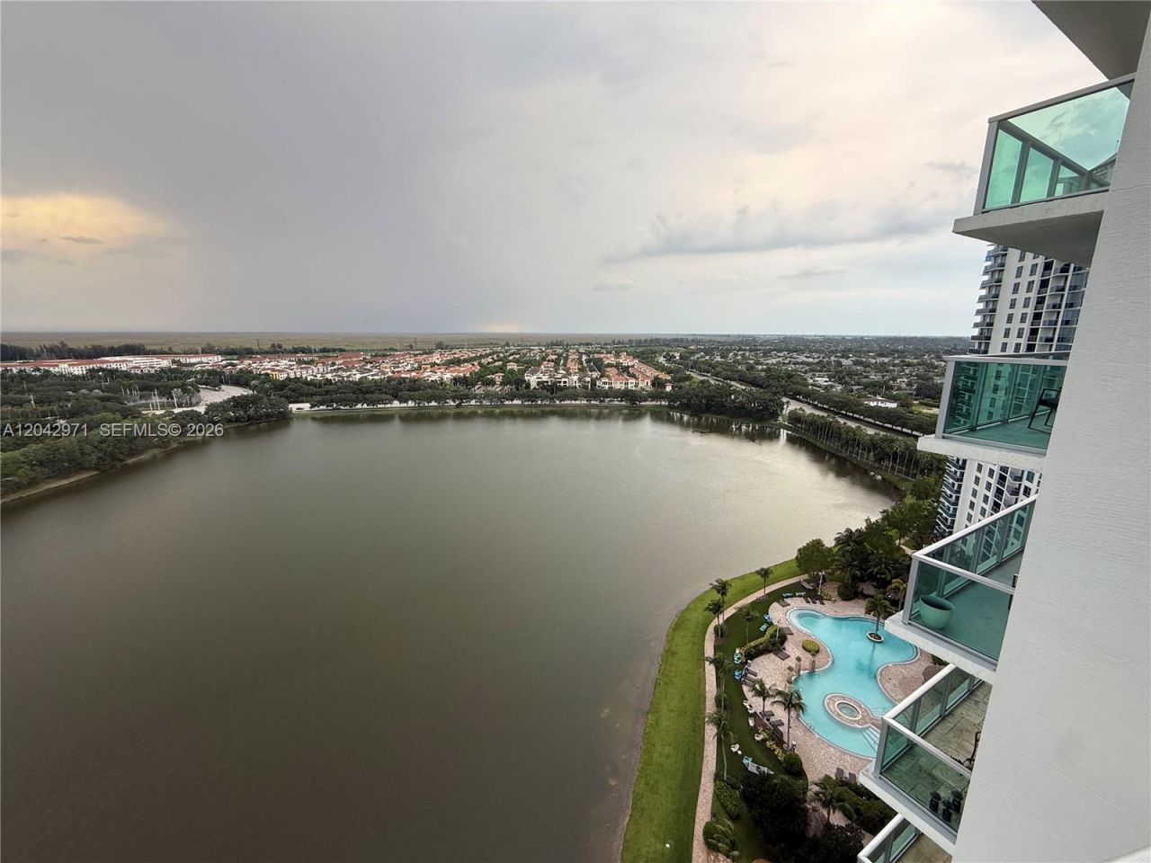 2681 N Flamingo Rd , Unit 2101S, Sunrise, FL 33323 Photo