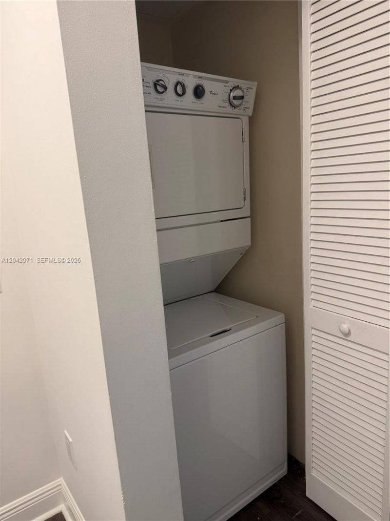2681 N Flamingo Rd , Unit 2101S, Sunrise, FL 33323 Photo