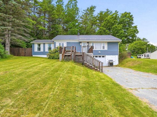 10 First Street, Canaan, NH 03741