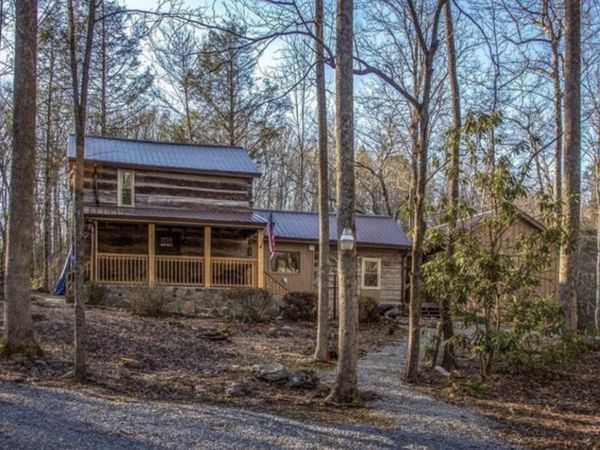 125 Cricket Hollow Road, Cosby, TN 37722