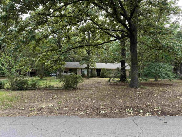 3009 Anderson Lake Road, Bryant, AR 72019