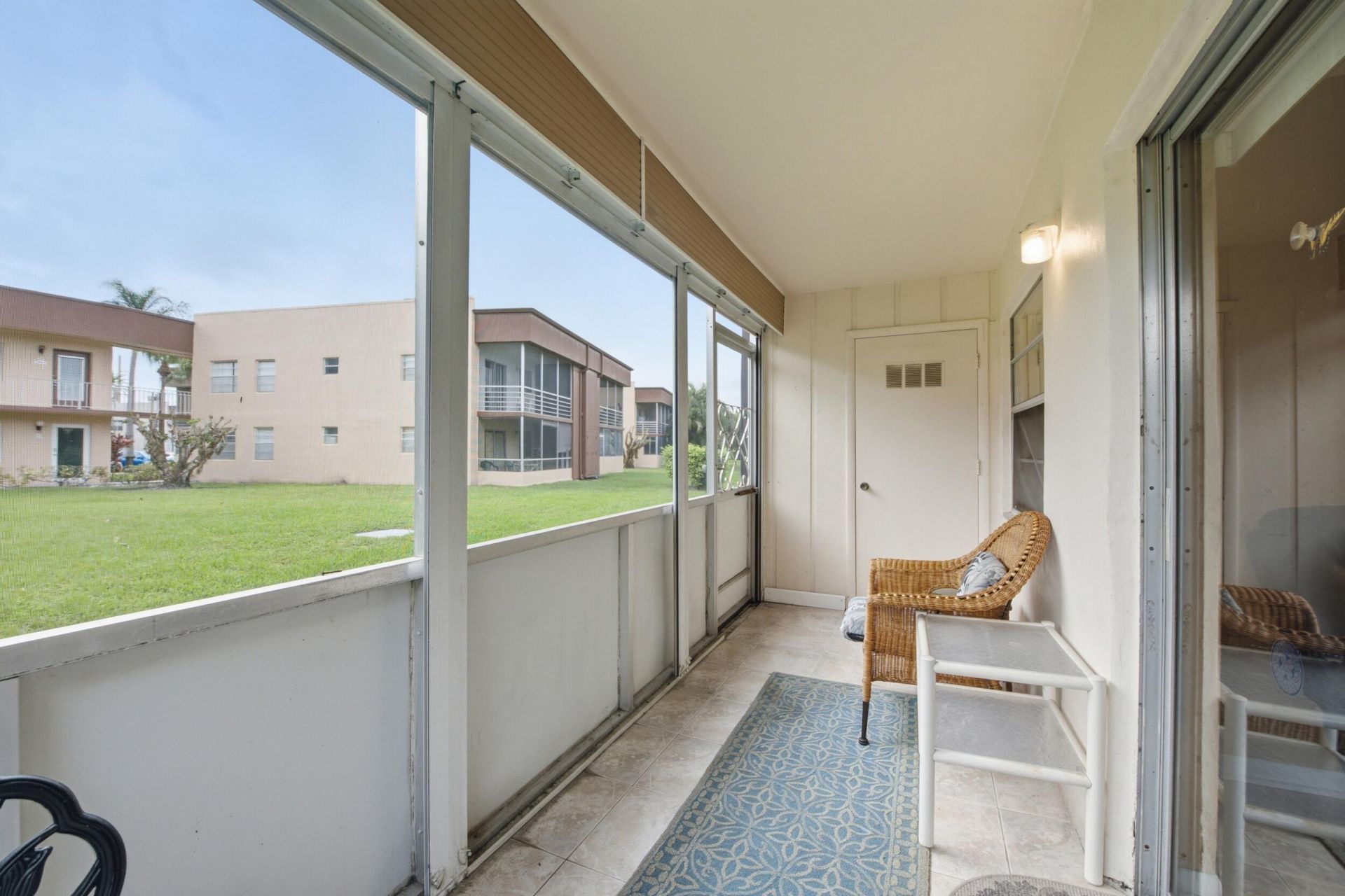 441 Burgundy J, Unit 441, Delray Beach, FL 33484 Photo