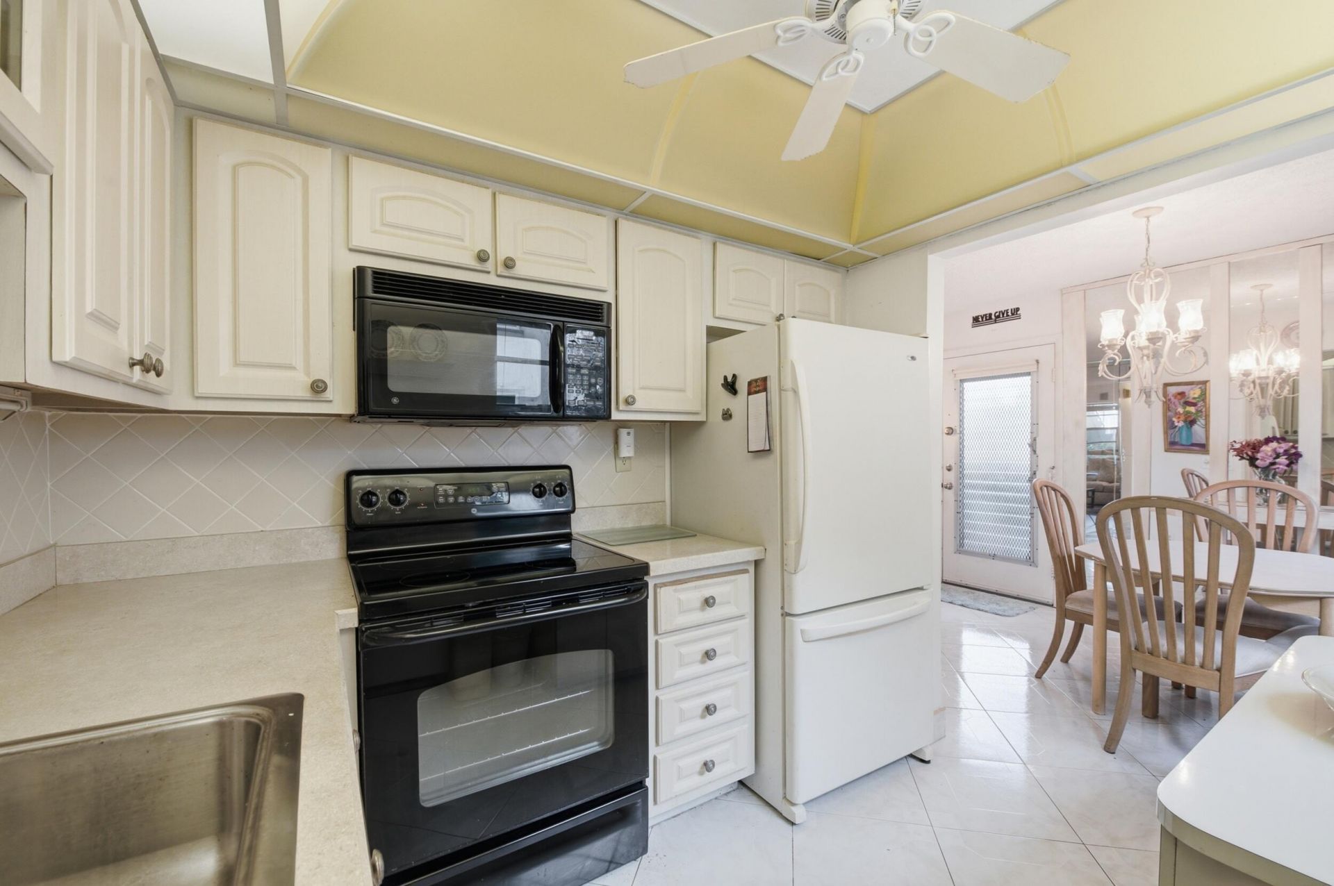 441 Burgundy J, Unit 441, Delray Beach, FL 33484 Photo
