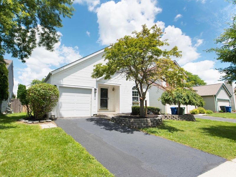 3518 Westbay Drive, Columbus, OH 43231 Photo 2