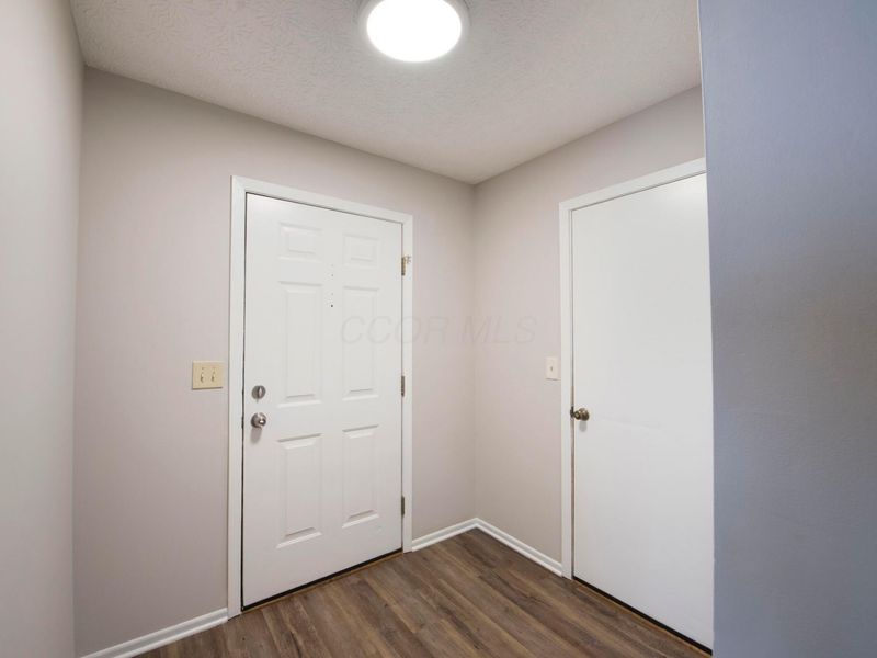 3518 Westbay Drive, Columbus, OH 43231 Photo 4