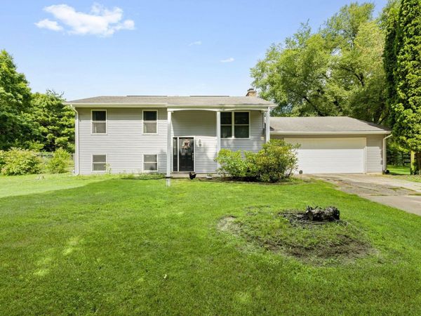 54161 Ash Road, Osceola, IN 46561