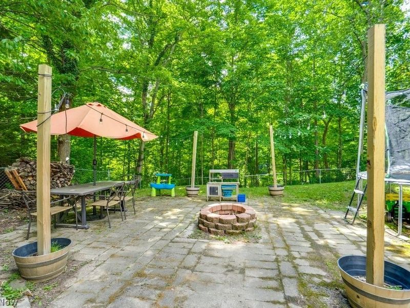 7447 Midland Road, Independence, OH 44131 Photo 5