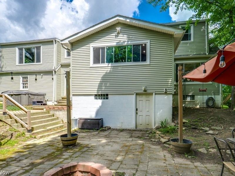 7447 Midland Road, Independence, OH 44131 Photo 6