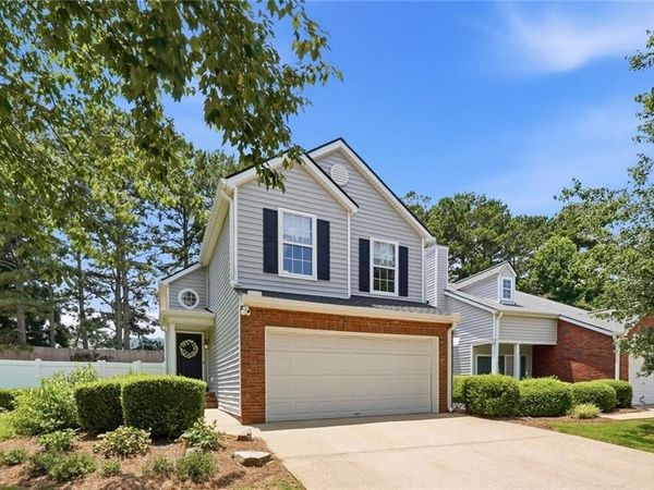 1001 Daventry Crossing, Woodstock, GA 30188
