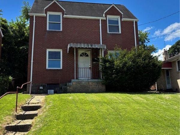 908 Worthington Ave, Clairton, PA 15025