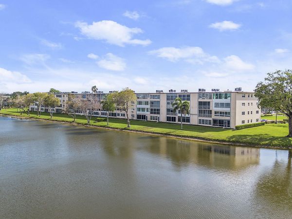 3013 Wolverton A, Boca Raton, FL 33434