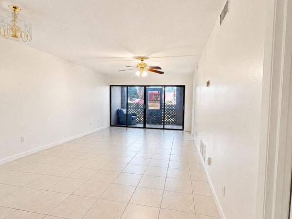 2050 Oleander Boulevard, Unit 1-105, Fort Pierce, FL 34950