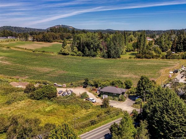 4298 WILKINSON Rd , Saanich, BC V8Z 5B6