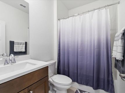 2032 Brave Hawk Loop, Roseville, CA 95747 Photo