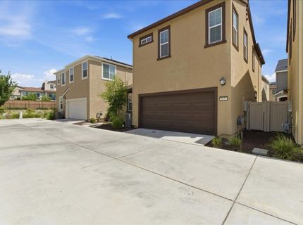 2032 Brave Hawk Loop, Roseville, CA 95747 Photo