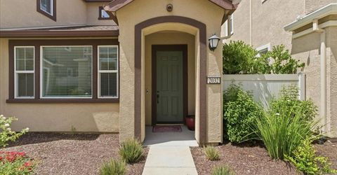 2032 Brave Hawk Loop, Roseville, CA 95747 Photo