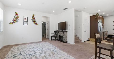 2032 Brave Hawk Loop, Roseville, CA 95747 Photo