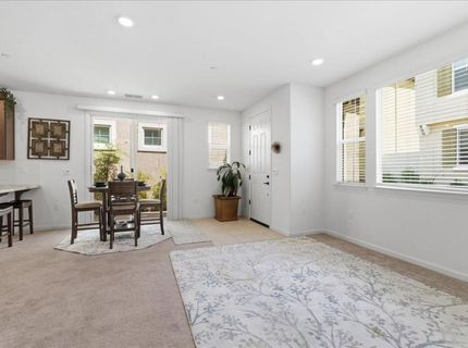 2032 Brave Hawk Loop, Roseville, CA 95747 Photo
