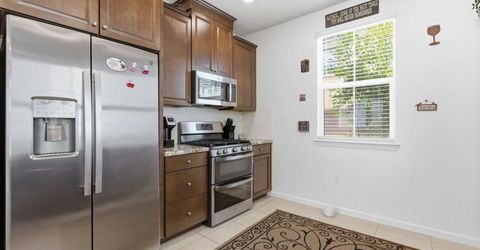 2032 Brave Hawk Loop, Roseville, CA 95747 Photo