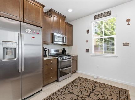 2032 Brave Hawk Loop, Roseville, CA 95747 Photo