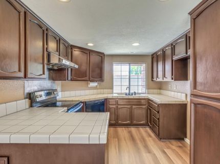 8100 Halladale Ct, Sacramento, CA 95829 Photo