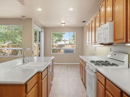 5560 Lackland Way, Sacramento, CA 95835 Photo