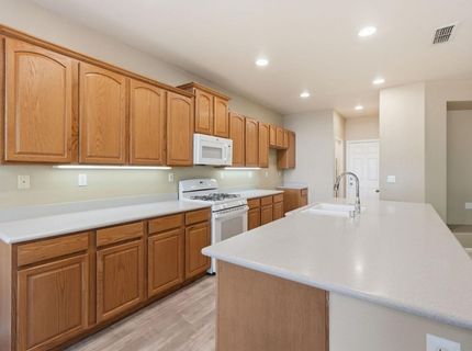 5560 Lackland Way, Sacramento, CA 95835 Photo