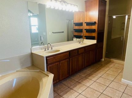 428 E Milgeo Ave, Ripon, CA 95366 Photo