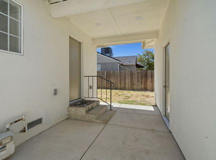 1404 Middlefield Ave, Stockton, CA 95204 Photo