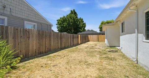 1404 Middlefield Ave, Stockton, CA 95204 Photo