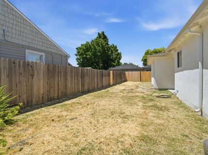 1404 Middlefield Ave, Stockton, CA 95204 Photo